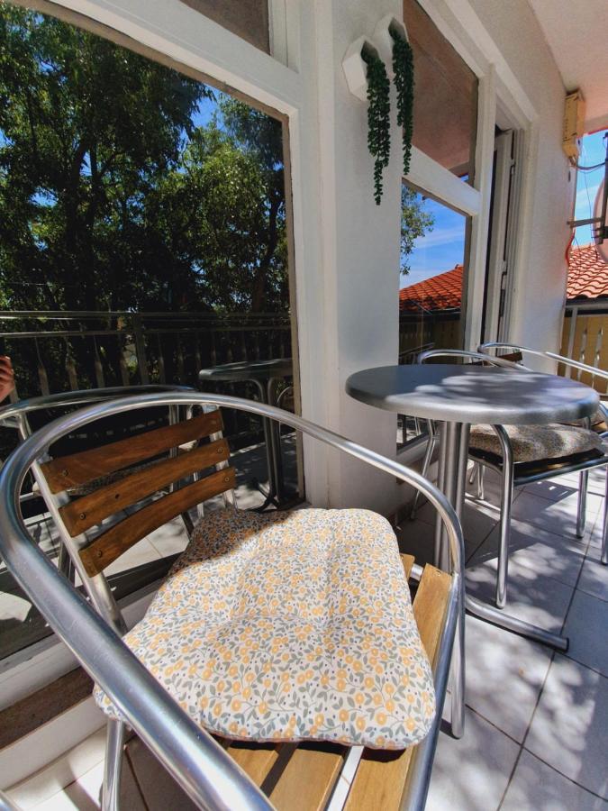 Apartmani Starigrad Paklenica - Danijel Ngoại thất bức ảnh