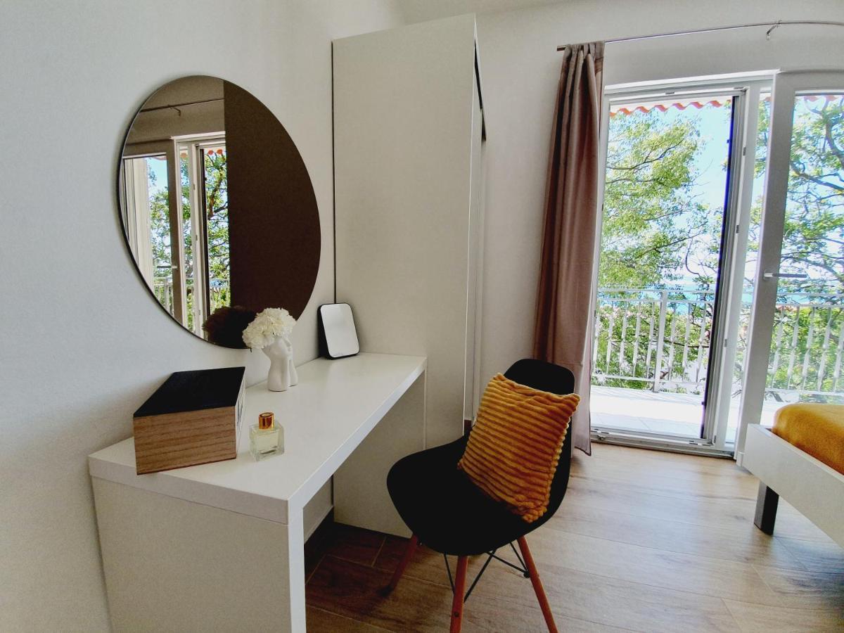 Apartmani Starigrad Paklenica - Danijel Ngoại thất bức ảnh