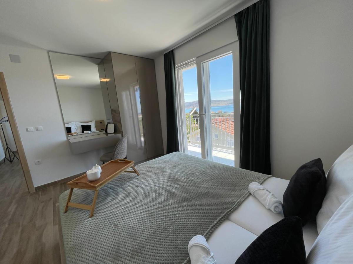 Apartmani Starigrad Paklenica - Danijel Ngoại thất bức ảnh
