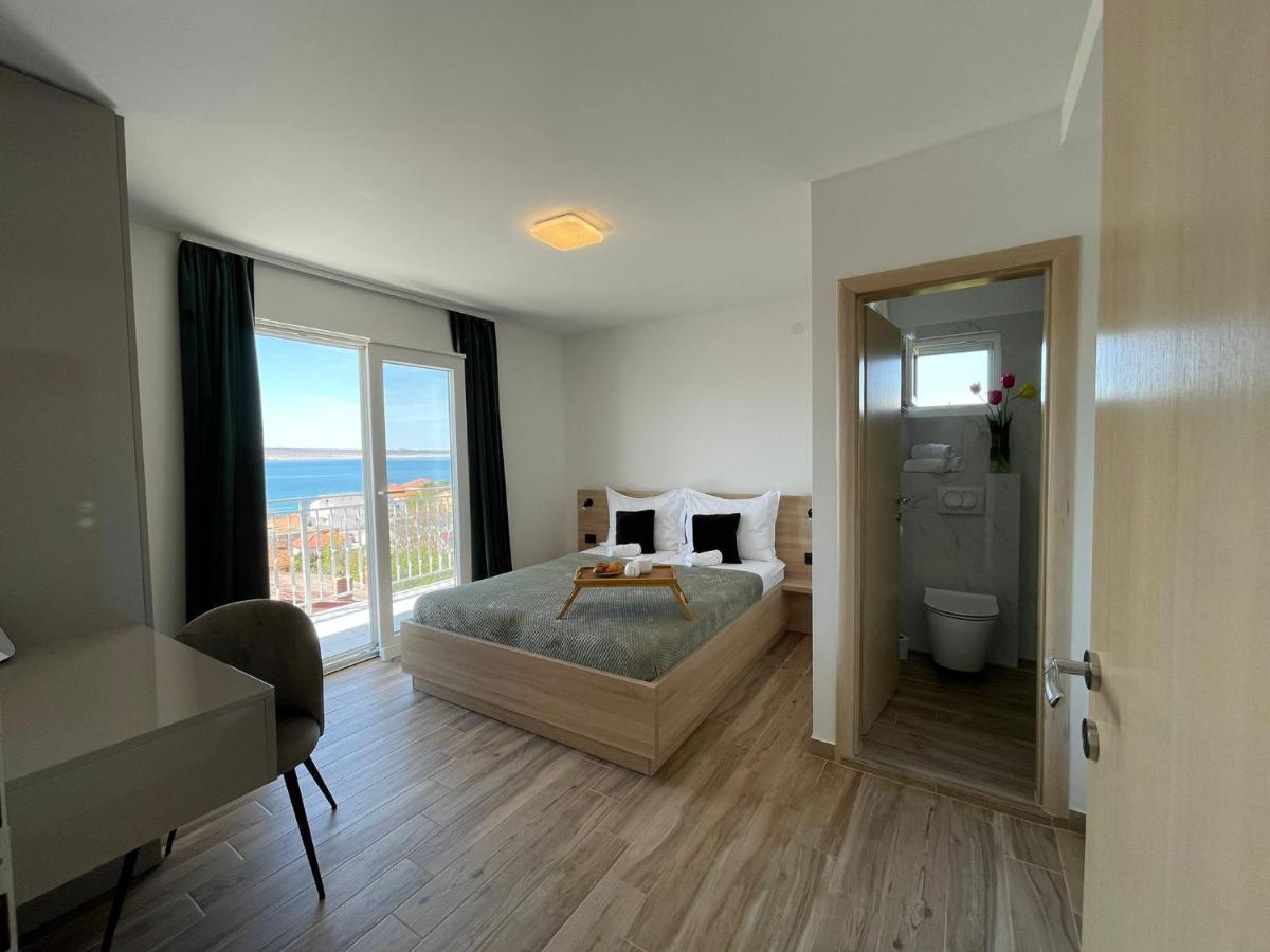 Apartmani Starigrad Paklenica - Danijel Ngoại thất bức ảnh